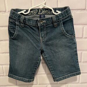 GAP DENIM little girls denim jean shorts/size 6